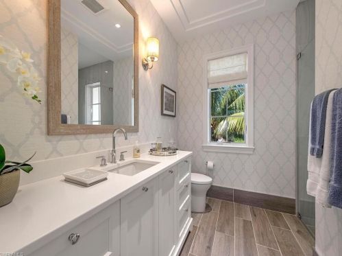 190 16 Ave, Naples FL 34117-2241 exterior