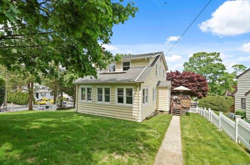 35 Wilson Ave, Valhalla NY 10595-2026 exterior