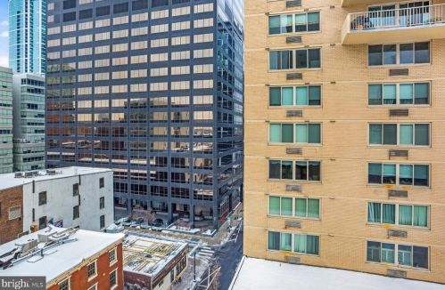 1939 Chestnut St, Philadelphia PA 19103-3504 exterior