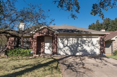 6040 Abilene Trl, Austin TX  78749-2822 exterior