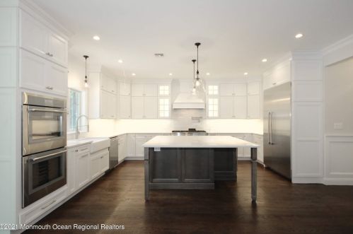 184 Buena Vista Ave, Red Bank NJ  07704 exterior