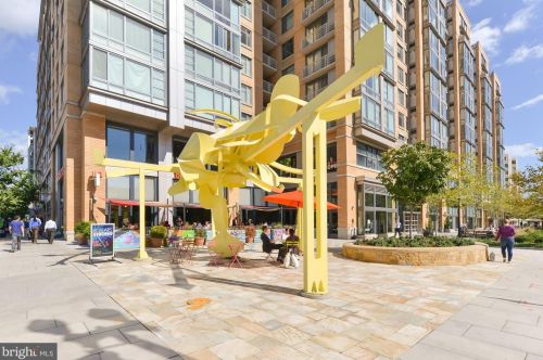 412 M St, Washington DC 20002-3421 exterior