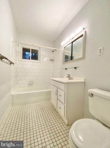 3912 Chaco Rd, Alexandria VA 22312-1029 exterior