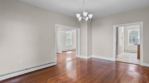 107 Bernon St, Providence RI  02908-3721 exterior