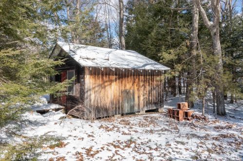 161 Bear Hl Rd, Concord NH 03307-1412 exterior