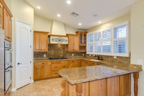 3299 Danielson Way, Chandler AZ 85286-1553 exterior