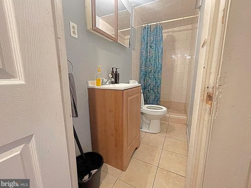 1839 68 St, Philadelphia PA 19142-1322 exterior