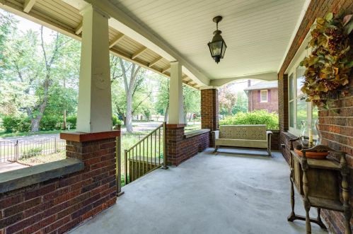 1416 Miles Ave, Kalamazoo, MI 49001-4987