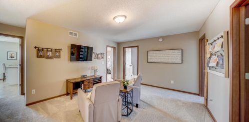 3195 Maureen Ln, Stillwater MN 55082-7036 exterior