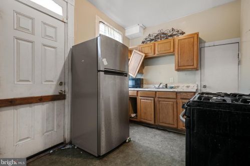 151 Howard Ave, Lancaster PA 17602-3603 exterior