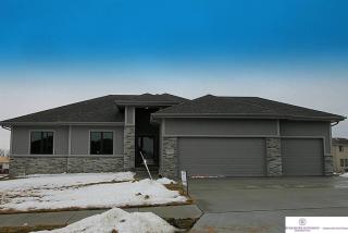 20701 Shirley St, Omaha NE  68022-2676 exterior