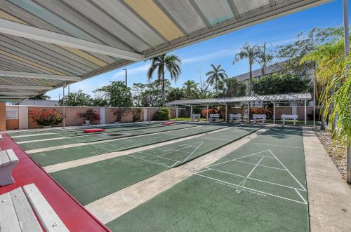 400 20th St, Boca Raton FL  33431-8119 exterior