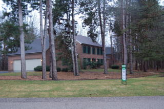 7910 Whitburn Dr, Ada MI  49301-9398 exterior