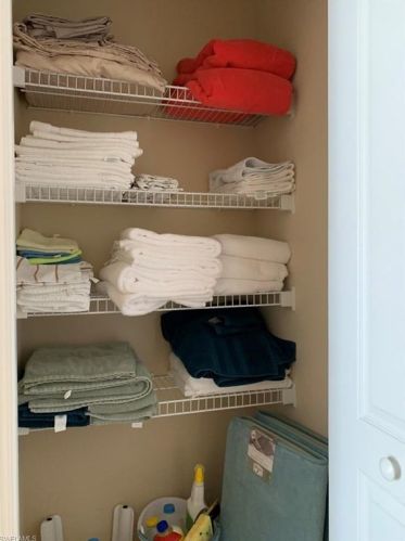 8343 Laurel Lk Blvd, Naples FL 34119-9792 exterior