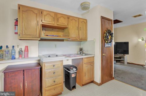 1013 Glasgow St, Pottstown PA 19464-6218 exterior