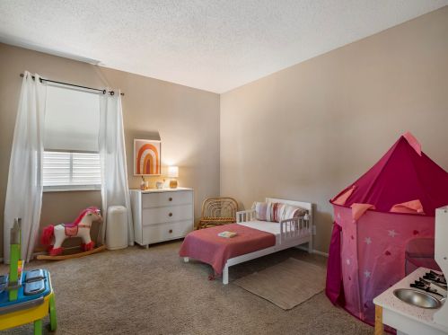 182 Selva Ct, Fort Pierce FL 34983-2020 exterior