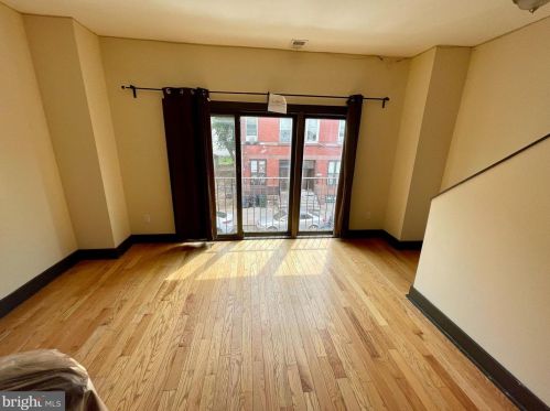 1930 18th St, Philadelphia PA  19121-3318 exterior