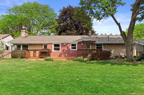 1015 121, Milwaukee WI 53226-3309 exterior