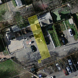 17 Avon Pl, Newton MA  02458-1511 aerial view