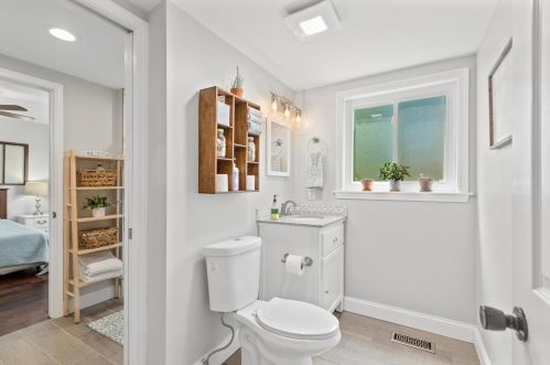 5023 Flamewood Dr, Saint Louis MO 63129-2527 exterior