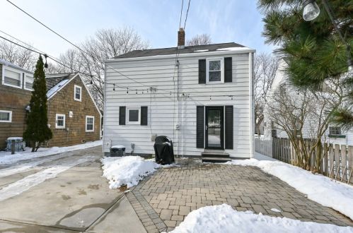 4634 Idlewild Ave, Milwaukee WI 53211-1039 exterior