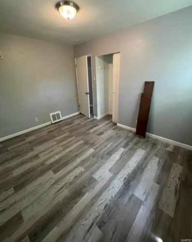 152 Perthshire Rd, Saint Louis MO 63137-3807 exterior