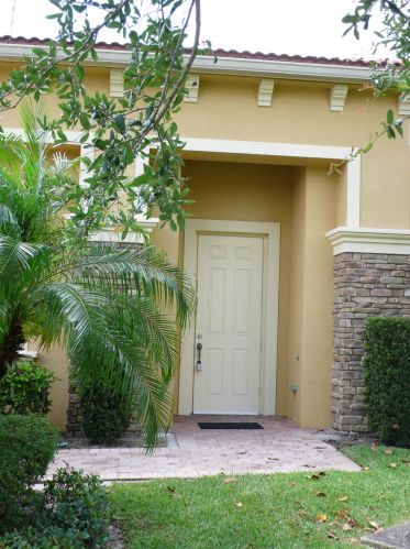 10286 Canossa Way, Fort Pierce, FL 34986-2840