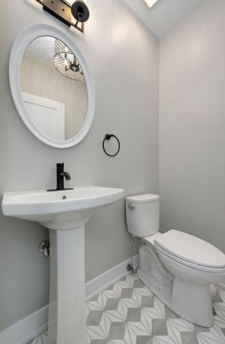 3536 Albany Ave, Chicago IL 60612-3921 exterior