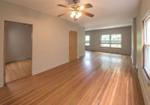 4342 Damen Ave, Chicago, IL 60618-1747