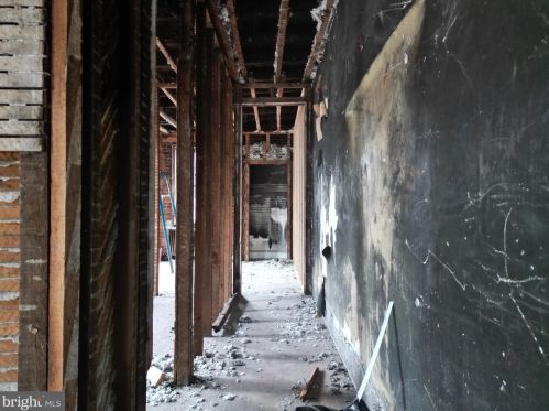 4924 Greene St, Philadelphia PA  19144-6031 exterior