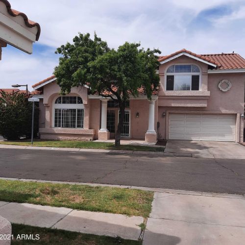 7039 28th Ave, Phoenix AZ  85051-8452 exterior