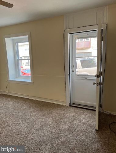 145 Levering St, Philadelphia PA  19127-1413 exterior