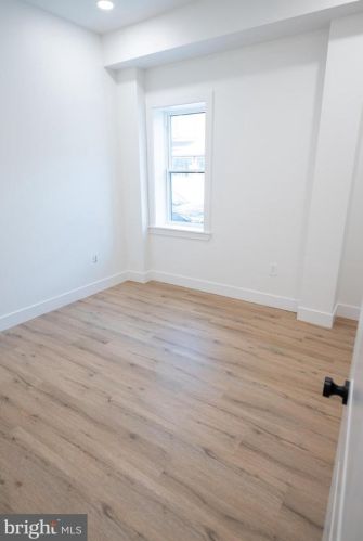 1500 Dickinson St, Philadelphia PA 19146-4757 exterior