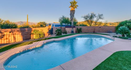 4375 Anklam Rd, Tucson AZ 85745-2149 exterior