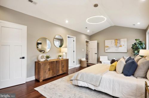 900 Prospect St, Silver Spring MD  20912-6875 exterior