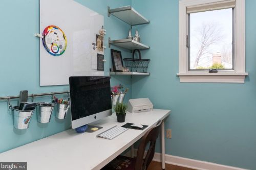 65 Linwood Cir, Princeton NJ 08540-3623 exterior