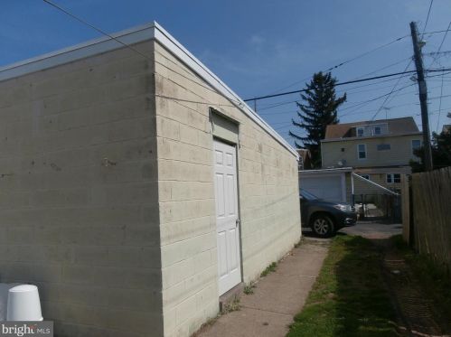 1270 Broad St, Trenton NJ 08610-6235 exterior