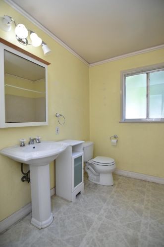 815 Minnesota Ave, Turlock CA 95382-1509 exterior