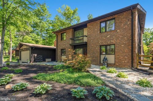 3000 Wessynton Way, Alexandria VA 22309-2225 exterior