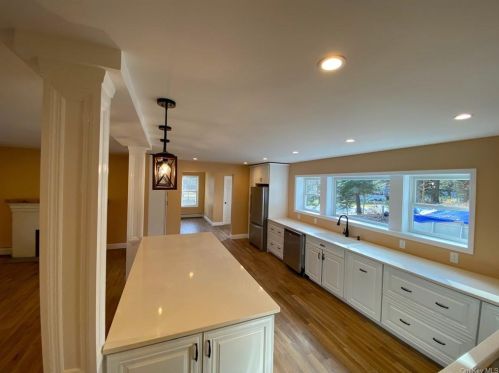 16 Daria Dr, Poughkeepsie NY 12603-5430 exterior