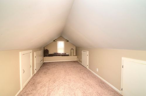 5119 Wonder Wood Dr, Bull Valley IL 60097-8133 exterior