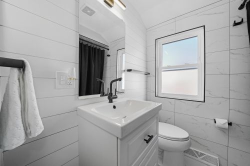 7812 Altgeld St, Chicago IL  60707-2434 exterior