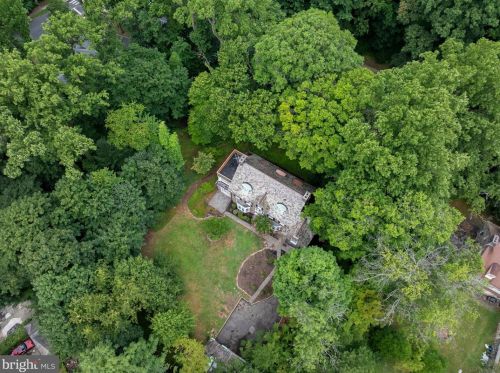 6424 City Ave, Philadelphia PA 19151-2410 exterior