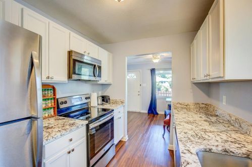 2202 Boyd St, Dallas TX  75224-1746 exterior