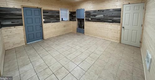 1924 4 St, Philadelphia PA 19122-2206 exterior