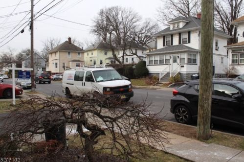 106 Rollinson St, Town Center NJ 07052-4601 exterior