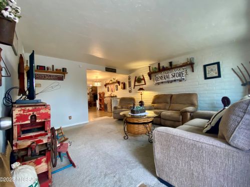 3017 Shumaker Dr, Tucson AZ  85741-3636 exterior