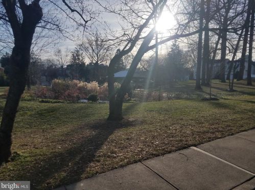 1152 Wimbledon Dr, Mc Lean VA  22101-2938 exterior