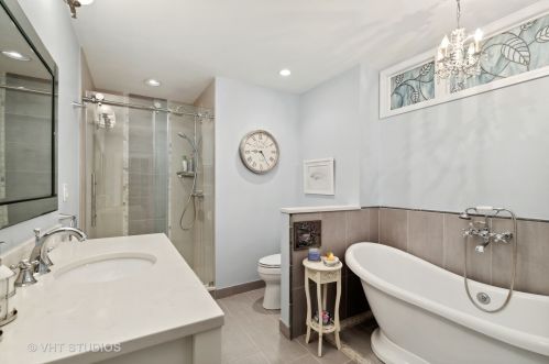 9809 Partridge Ln, Bull Valley IL 60014-6606 exterior