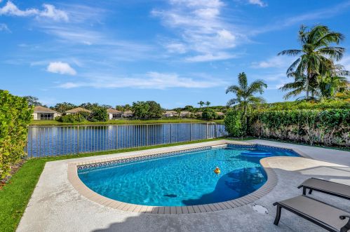 6650 24th Ter, Boca Raton FL  33496-3636 exterior
